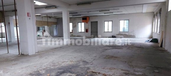Entrepôt à Cesano Maderno, Italy 1205m² No. 316955 12