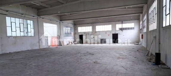 Entrepôt à Cesano Maderno, Italy 1205m² No. 316955 20