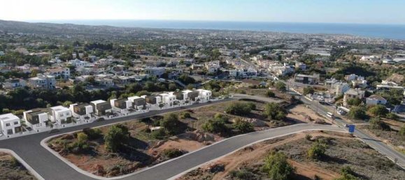 3 bedrooms House in Mesogi, Cyprus No. 15331 2