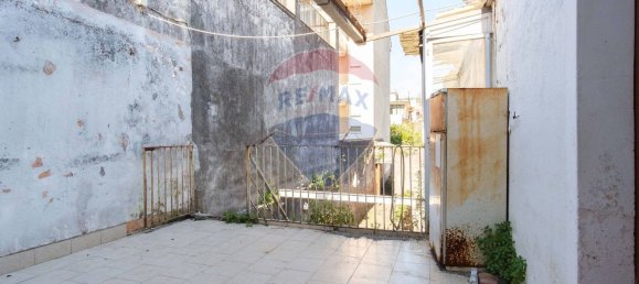 6 rooms House in Fiumefreddo di Sicilia, Italy No. 106074 21