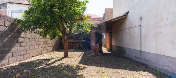 6 rooms House in Fiumefreddo di Sicilia, Italy No. 106074 28