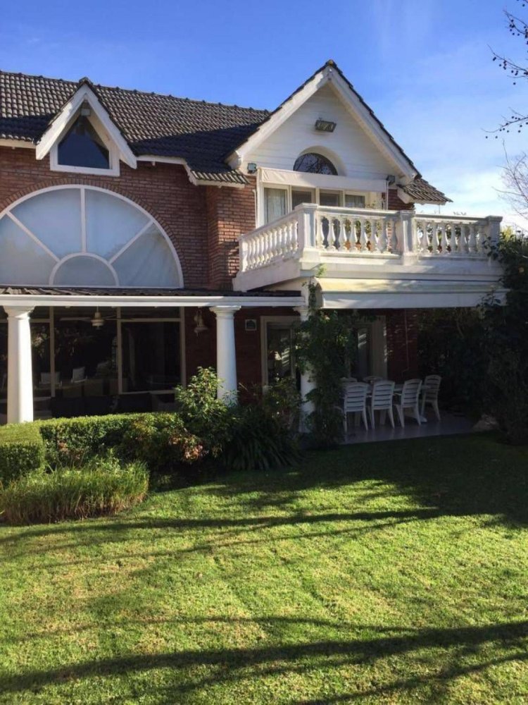 4 غرف نوم منزل في Pilar, Argentina رقم 83577