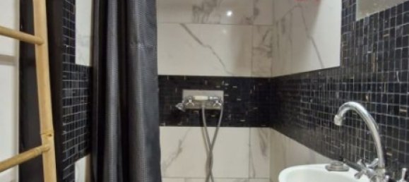 4 bedrooms Apartment in La Rochelle, France No. 99151 4