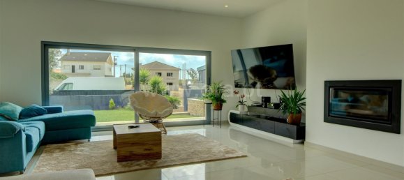 4 bedrooms House in Atouguia da Baleia, Portugal No. 112394 4