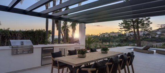 5 غرف نوم فيلا في Estepona, Spain رقم 42564 36