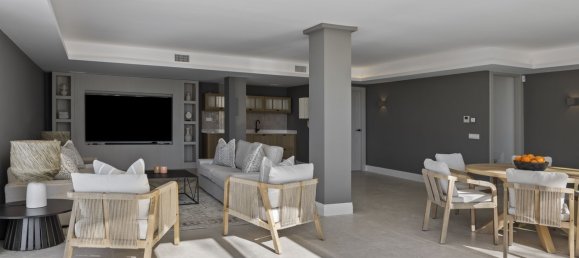 5 غرف نوم فيلا في Estepona, Spain رقم 42564 26