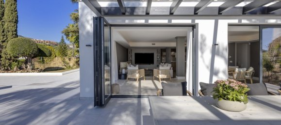 5 غرف نوم فيلا في Estepona, Spain رقم 42564 30