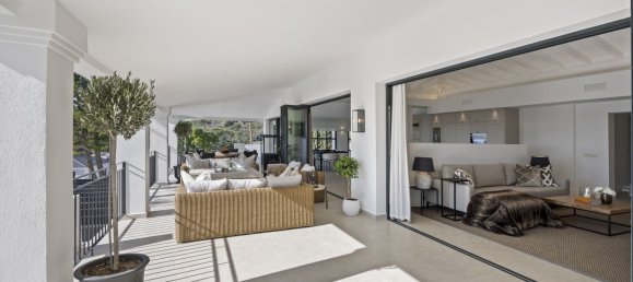 5 غرف نوم فيلا في Estepona, Spain رقم 42564 40