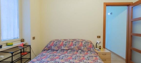 2 rooms Apartment in Rome, Italy No. 196327 21