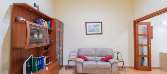 2 rooms Apartment in Rome, Italy No. 196327 4