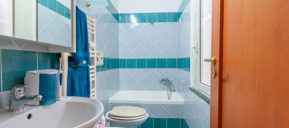 2 rooms Apartment in Rome, Italy No. 196327 26