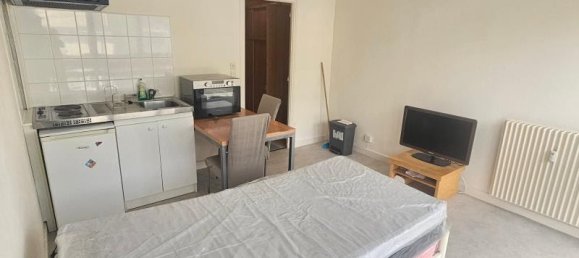 1 bedroom Apartment in Laon, France No. 288436 4