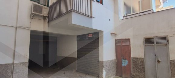 Garaje de 1 habitación en Vieste, Italy No. 25941 8