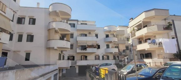 Garaje de 1 habitación en Vieste, Italy No. 25941 3