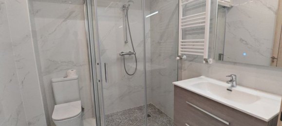 3 bedrooms Apartment in Basque Autonomous Community, Spain No. 150959 10