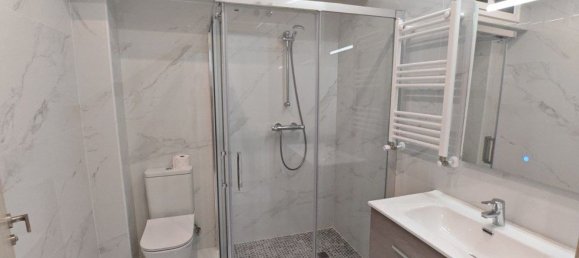 3 bedrooms Apartment in Basque Autonomous Community, Spain No. 150959 4