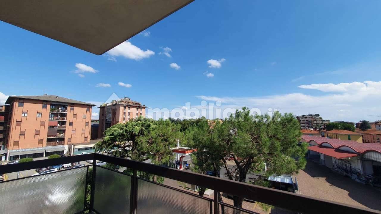 3 bedrooms Apartment in Bergamo, Italy No. 324843