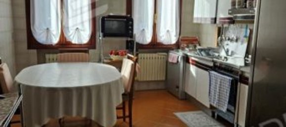 Casa de 8 divisões em Venice, Italy N.º 208029 31