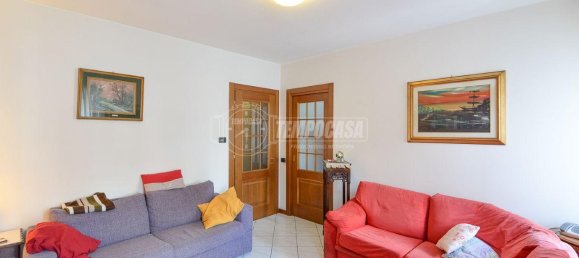 4-salle Appartement à Senna Comasco, Italy No. 17415 14