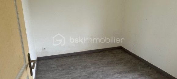 Casa de 3 dormitorios en Vouziers, France No. 256727 23