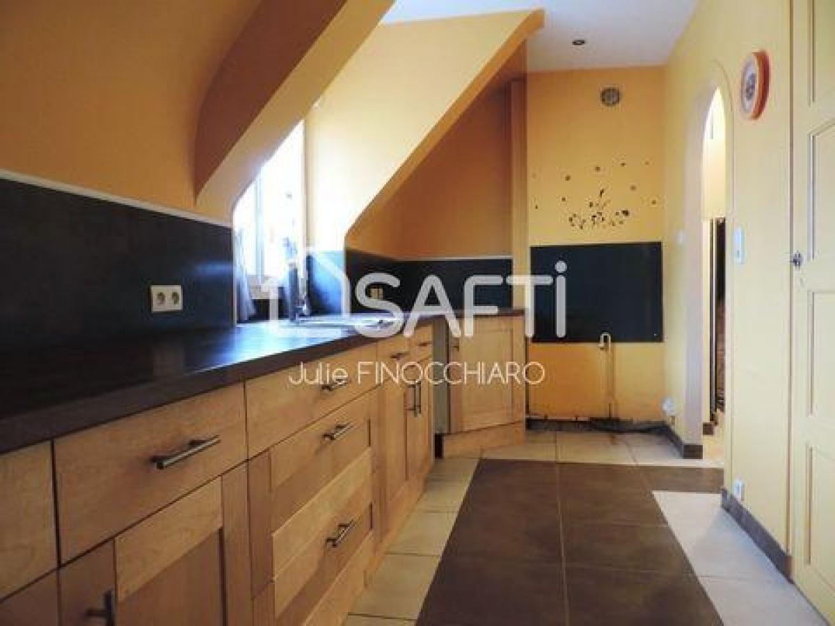 Studio in Falaise, France No. 37472