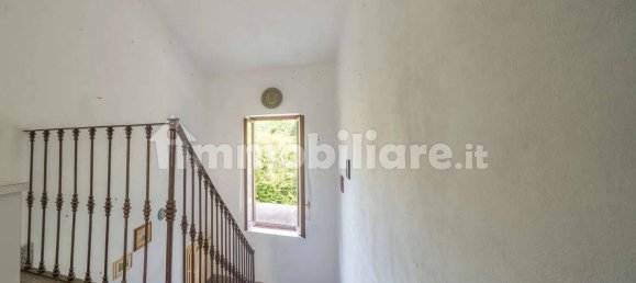8 Schlafzimmer Villa in Brissago-Valtravaglia, Italy, Nr. 340662 38