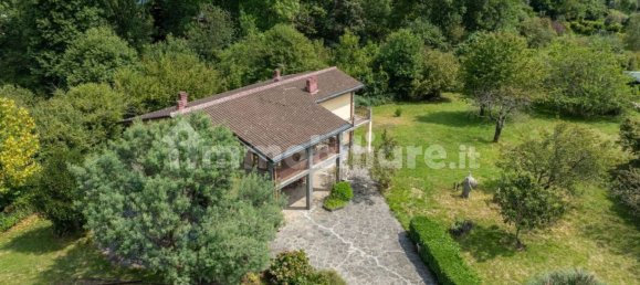 8 Schlafzimmer Villa in Brissago-Valtravaglia, Italy, Nr. 340662 11