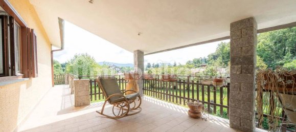 8 Schlafzimmer Villa in Brissago-Valtravaglia, Italy, Nr. 340662 32