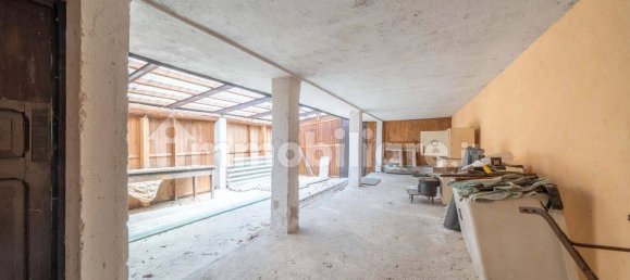 8 Schlafzimmer Villa in Brissago-Valtravaglia, Italy, Nr. 340662 47