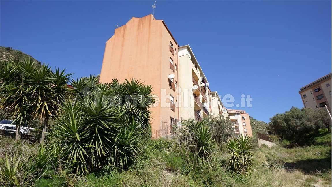 Apartamento T4 em Messina, Italy N.º 194403