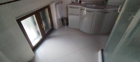 Ático de 4 habitaciónes en Genoa, Italy No. 162429 33