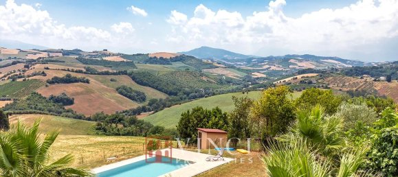 6 غرف نوم قلاع في Montefiore dell'Aso, Italy رقم 295142 33