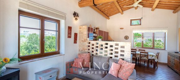 6 غرف نوم قلاع في Montefiore dell'Aso, Italy رقم 295142 28