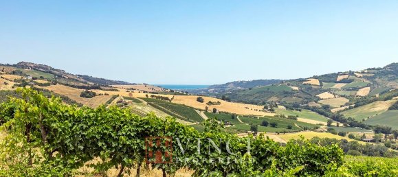 6 غرف نوم قلاع في Montefiore dell'Aso, Italy رقم 295142 64