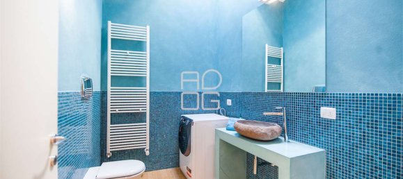 Penthouse T2 em Desenzano del Garda, Italy N.º 88145 14