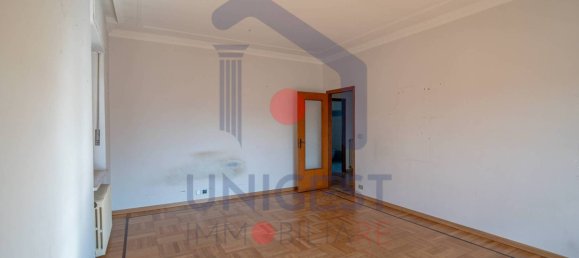 5 chambres Villa à Poirino, Italy No. 14063 3