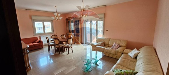 Квартира с 3 спальнями в Мессина, Италия № 135294 7