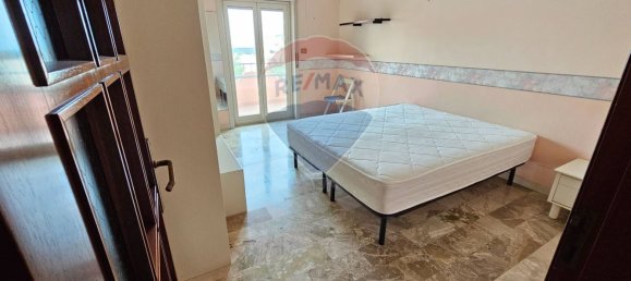 Квартира с 3 спальнями в Мессина, Италия № 135294 13