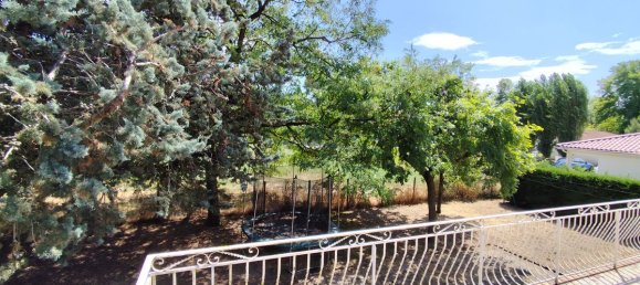 5 bedrooms House in Savigneux, France No. 317571 3