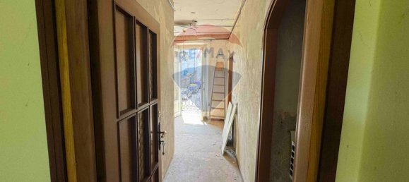 4 غرف نوم منزل في Clivio, Italy رقم 380077 9