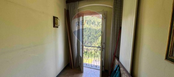 4 غرف نوم منزل في Clivio, Italy رقم 380077 19