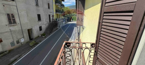 4 غرف نوم منزل في Clivio, Italy رقم 380077 13