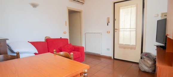 2 Schlafzimmer Wohnung in Campi Bisenzio, Italy, Nr. 359197 5