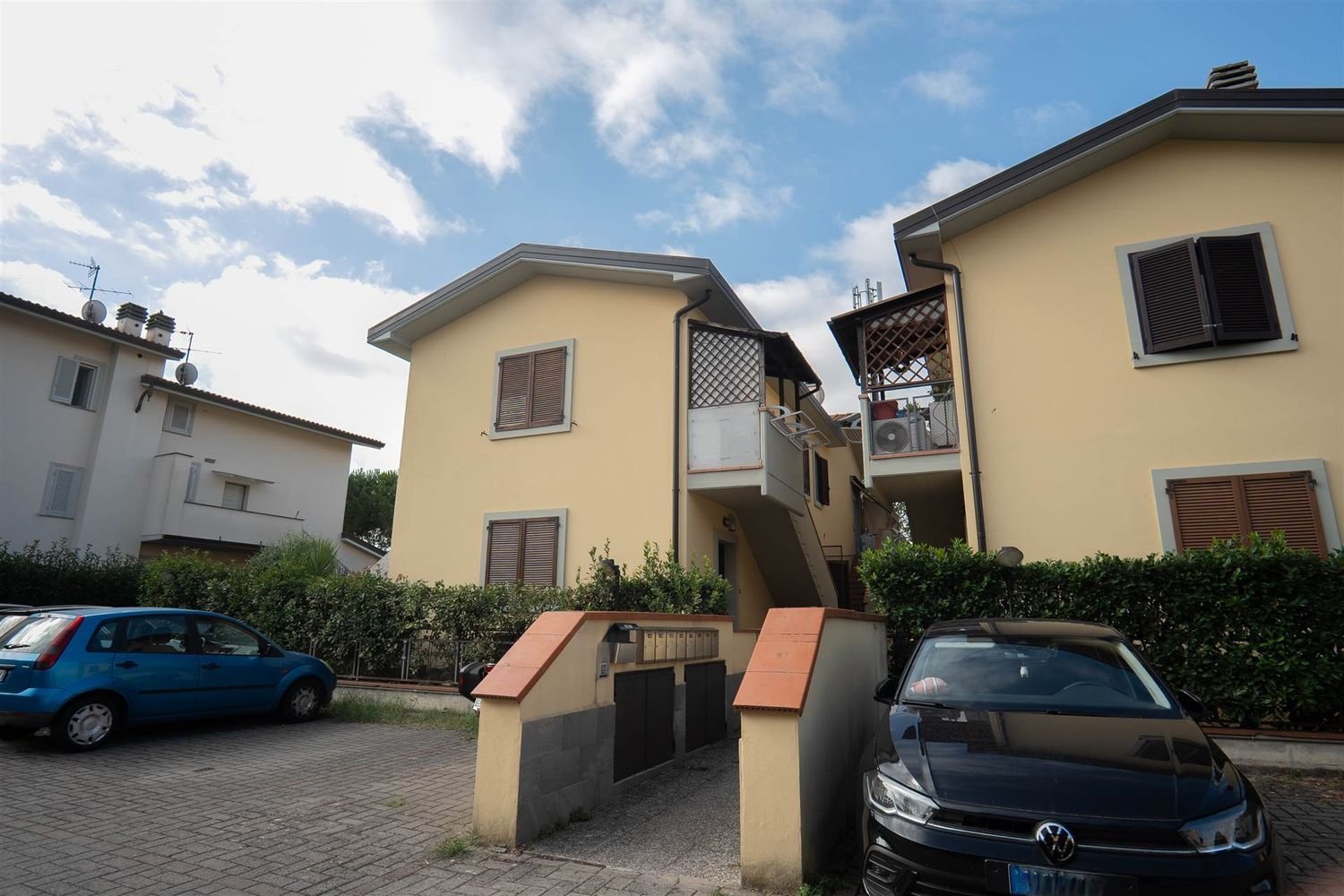 2 Schlafzimmer Wohnung in Campi Bisenzio, Italy, Nr. 359197