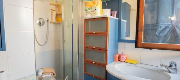 2 Schlafzimmer Wohnung in Campi Bisenzio, Italy, Nr. 359197 14