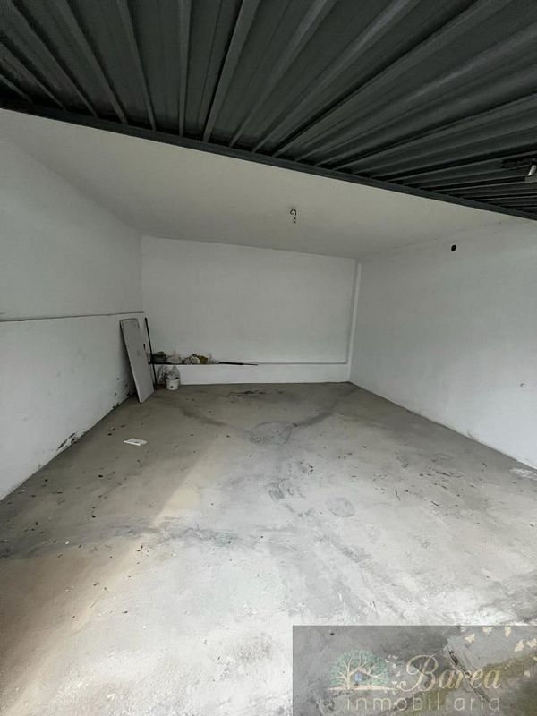  Garage in Rute, Spain No. 221520