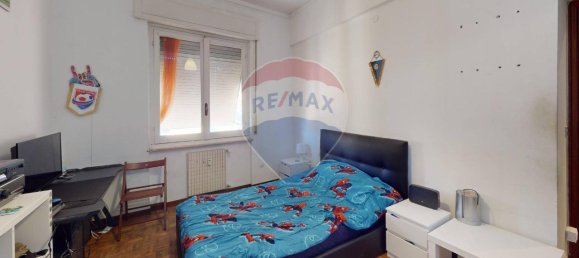 5 rooms Apartment in Genoa, Italy No. 39794 28