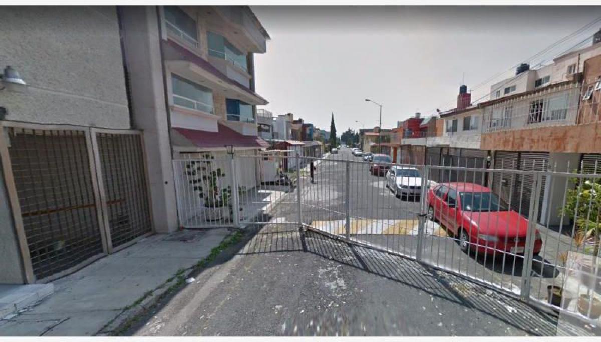 Casa de 4 dormitorios en Mexicali, Mexico No. 167433