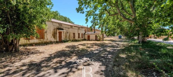 20 rooms Commercial property in Salon-de-Provence, France No. 279562 6