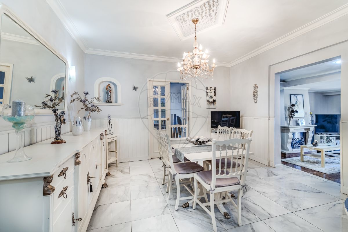 2 غرف نوم منزل في Odivelas, Portugal رقم 54785